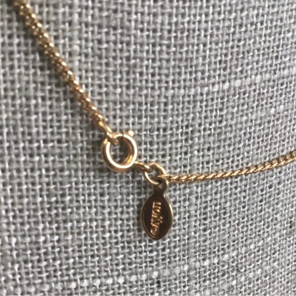 Vintage Avon Love Knot Necklace N105 - Picture 3 of 5